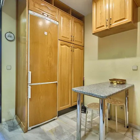 Apartamentos Carlos Madrid Extérieur photo